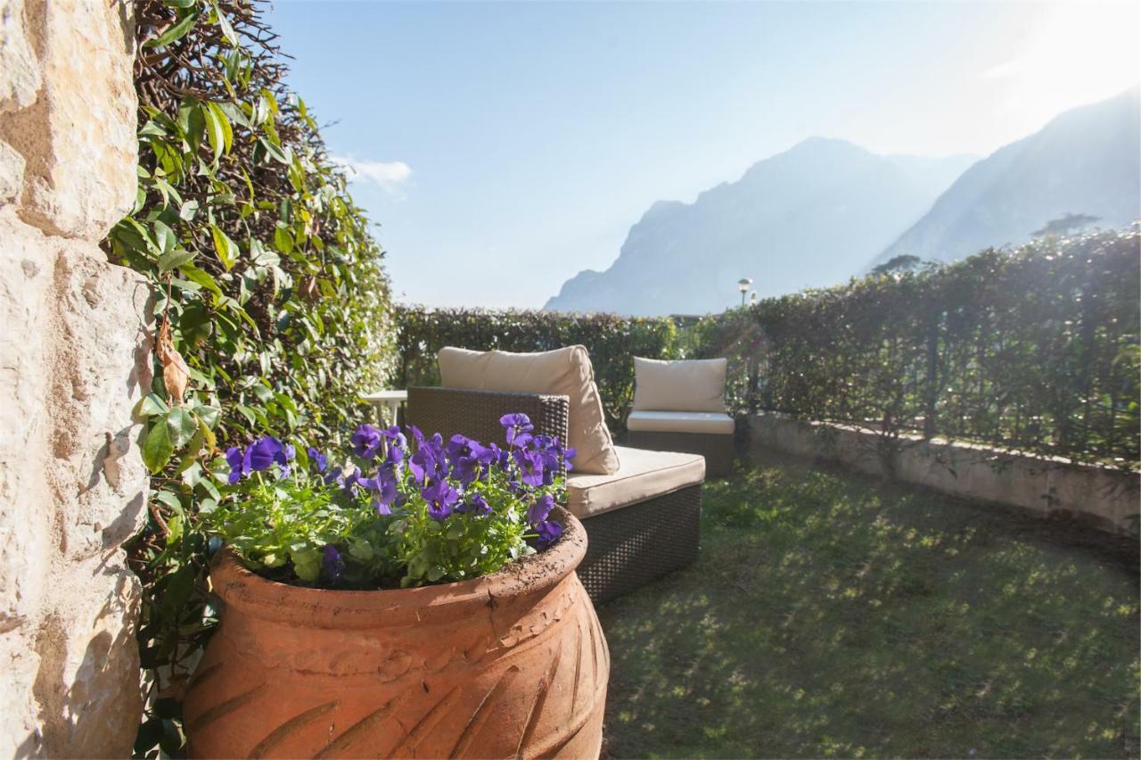 Casa Davide Apartment Riva del Garda Luaran gambar
